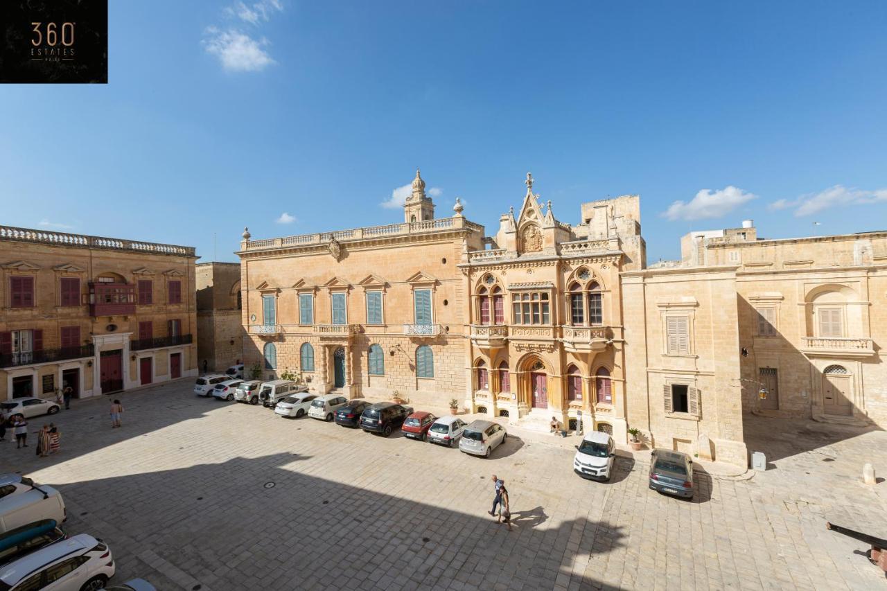 Apartamento Palazzo 16Th Century Mdina, Opposite St Paul'S Cathedral By 360 Estates Exterior foto